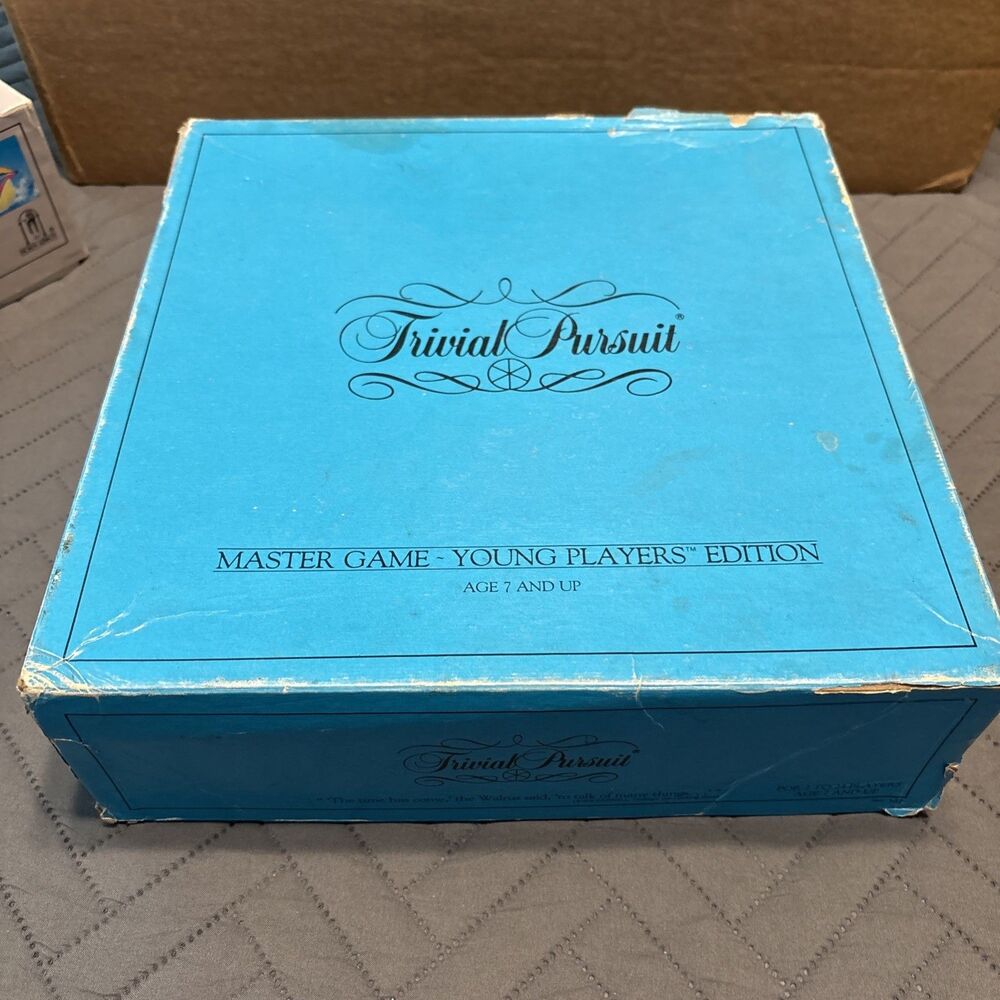 Trivial Pursuit Master Game Young Players Edition 1984 Vintage